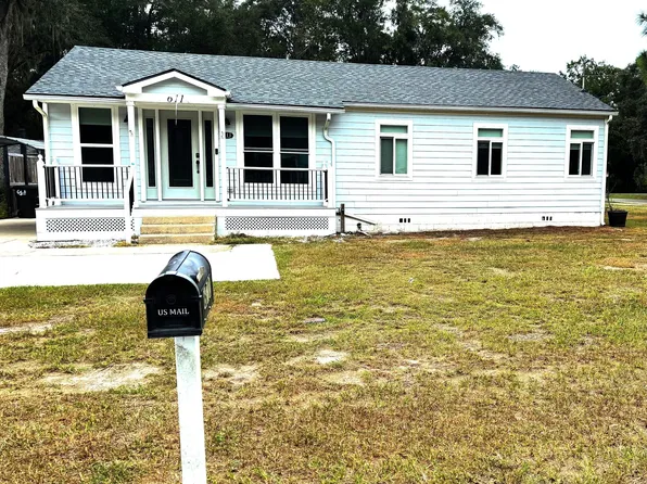 611 Ann St, Saint Marys, GA 31558