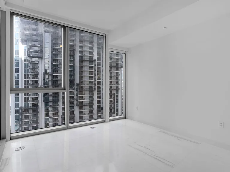 300 Biscayne Boulevard Way #3008 — Photo 6