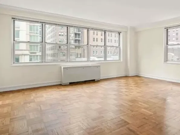 888 Eighth Avenue image 1 of 5