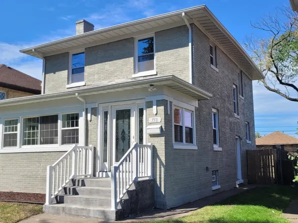 758 Hayes St, Gary, IN 46404