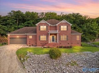 3032 Box Canyon Rd SE, Huntsville, AL 35803