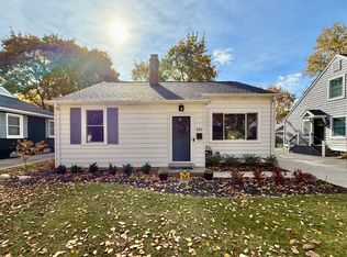 342 Maywood Ave, Rochester, MI 48307