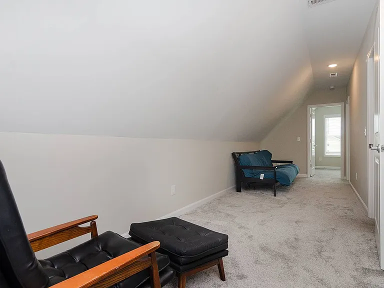 208 Spartanburg Ave — Photo 21