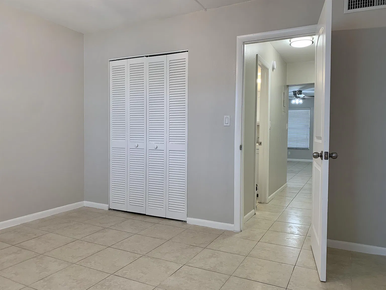 1336 NE 5th Ave — Photo 4