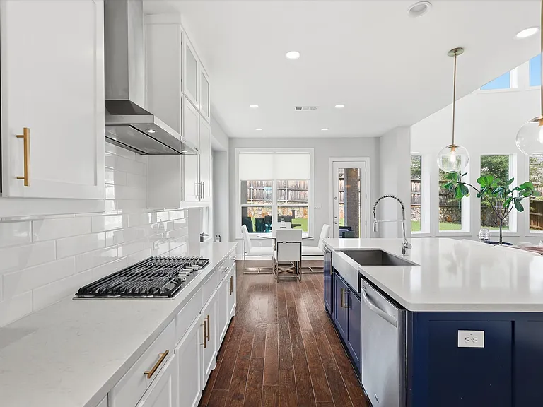 3348 Starling Dr — Photo 11