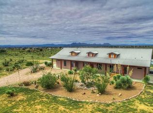 10495 Starfly Rd, Las Cruces, NM 88011