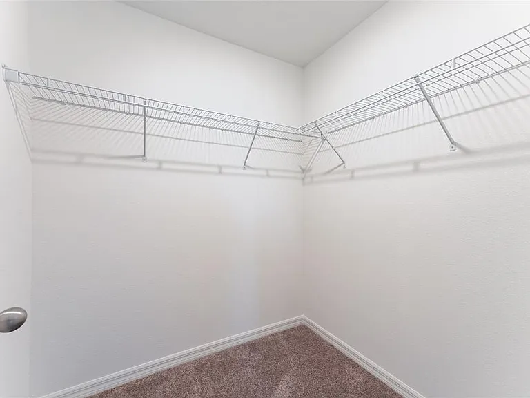 16607 Luminary Loop — Photo 10