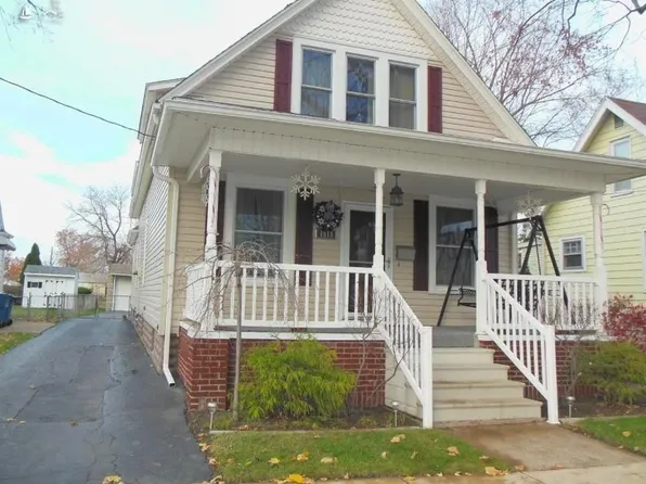 1815 Barker St, Sandusky, OH 44870