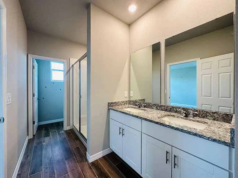 504 Adalines Aly — Photo 13