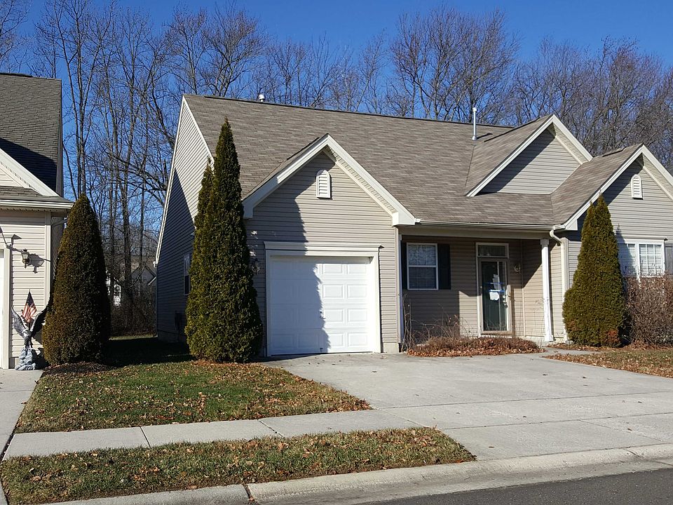 2nd image of 321 Juneberry Way
