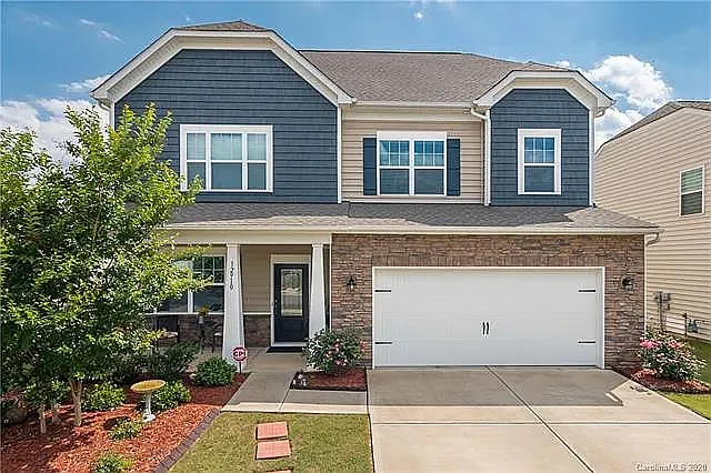 5 bed, 3393 sqft, $1,000 — Photo 1
