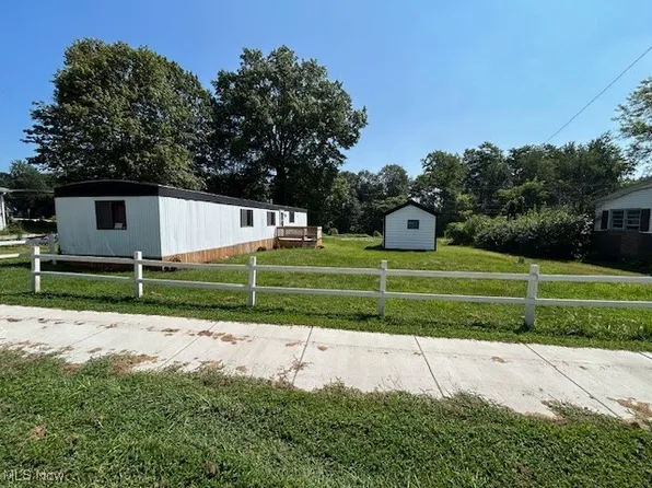 116 Mill St, Senecaville, OH 43780