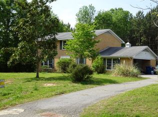 952 Virginia Ln, Hull, GA 30646