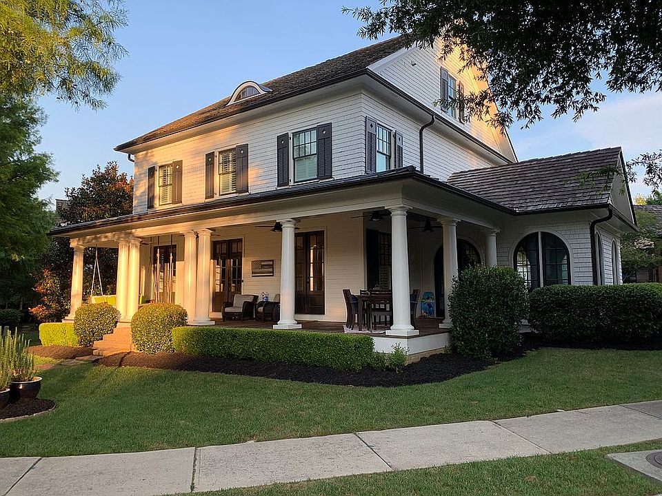Front w/ Wrap around Porch