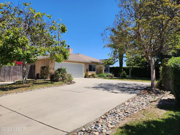 404 Washington Cir, Santa Maria, CA 93458