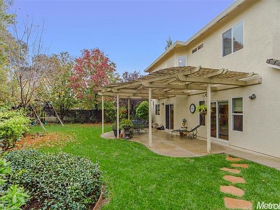 2nd image of 1607 Silberstein Pl