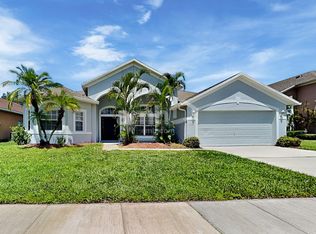 2578 Volta Cir, Kissimmee, FL 34746