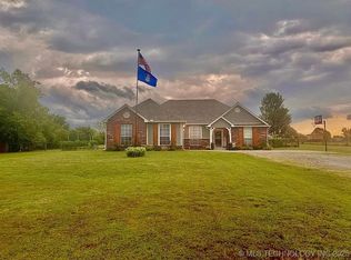 31805 S Mesa Dr, Inola, OK 74036