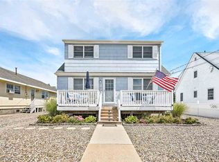 223 15th St, Avalon, NJ 08202