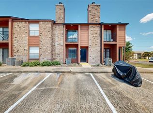904 University Oaks Blvd APT 80, College Station, TX 77840