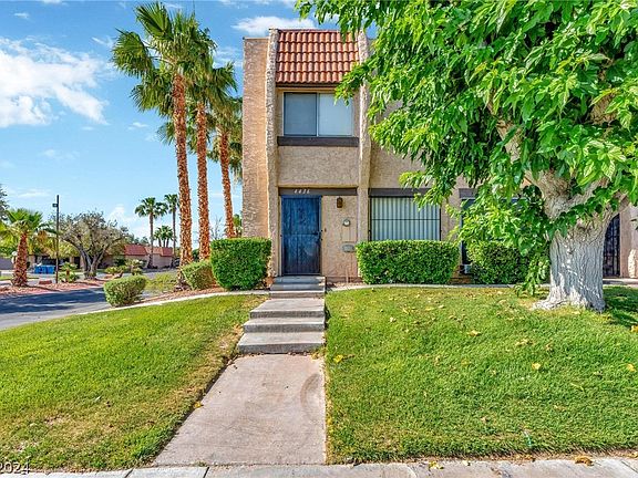 2nd image of 6436 Ironbark Ln