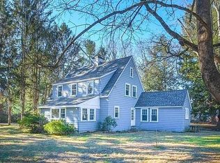 22 Draper Rd, Wayland, MA 01778