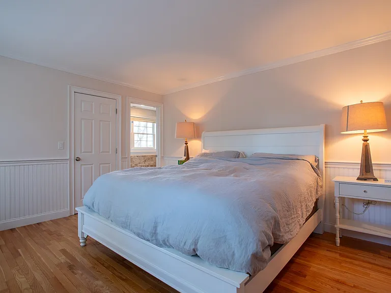156 N Shore Rd — Photo 22