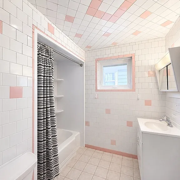 540 Main St #2 — Photo 12