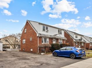 19 Inwood St, Clifton City, NJ 07011