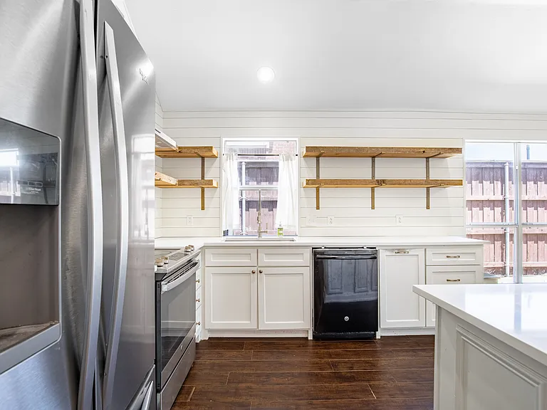 11388 Blackhawk Dr — Photo 12
