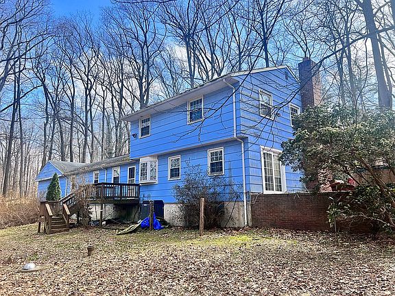3rd image of 4200 Green Glade Rd