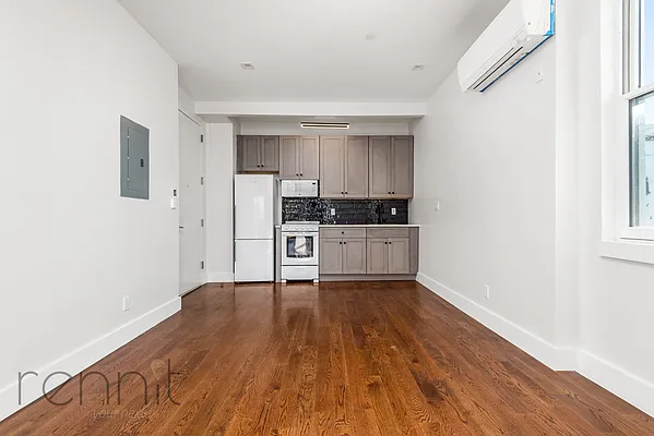 Rented by Rennit Inc. | media 16