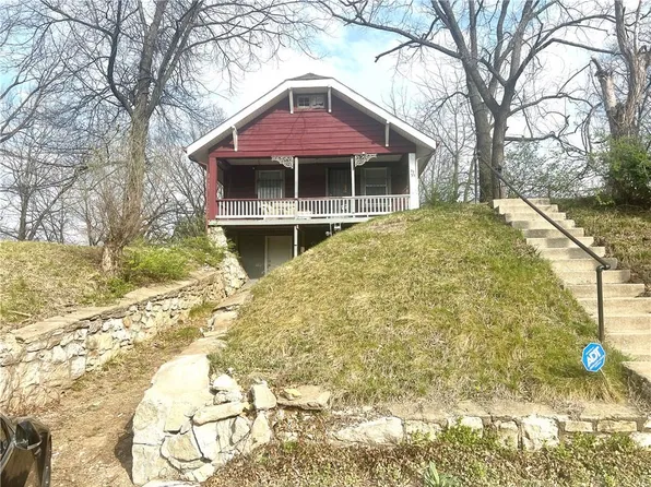 5533 Prospect Ave, Kansas City, MO 64130