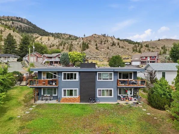 2623 Parkview Dr, Kamloops, BC V2B 7J5