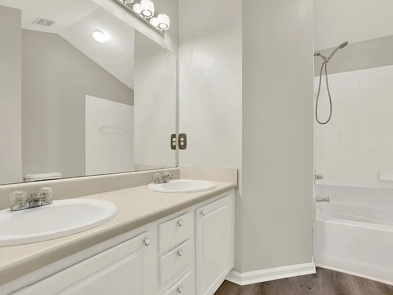 87 Benfield Cir — Photo 15