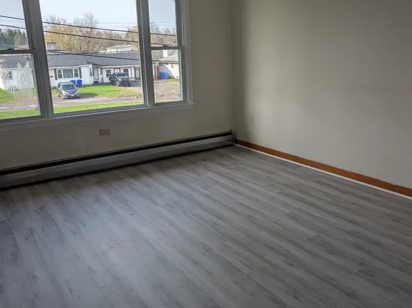 1250 Center Rd APT 4, Buffalo, NY 14224