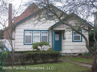 317 N 71st St, Seattle, WA 98103