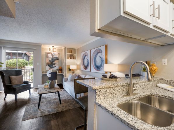 1570 Thousand Oaks Dr APT 212