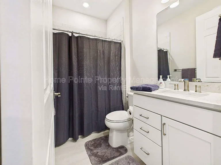 19563 Utopia Ln — Photo 22
