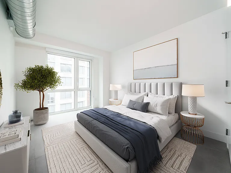 339 W 38th St #12B — Photo 4