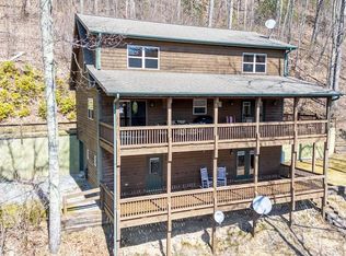 601 Parkway Dr, Maggie Valley, NC 28751