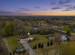 930 County Road J, Little Suamico, WI 54141