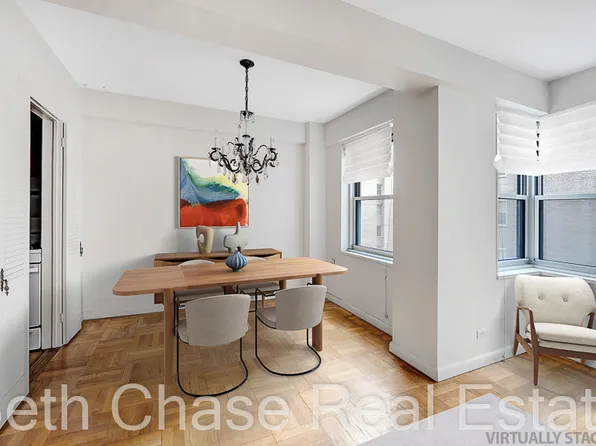 11 Fifth Avenue image 3 of 6