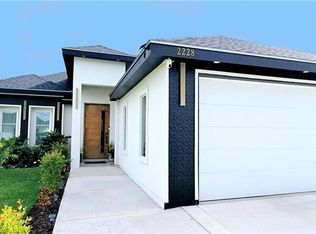 2228 N Revolution, Edinburg, TX 78541