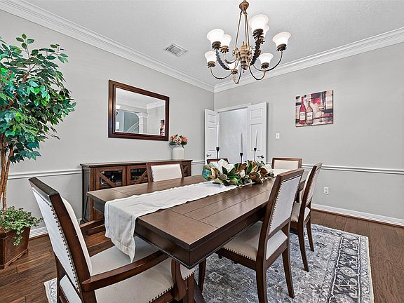 5th image of 11822 Rue Beaujon Ct