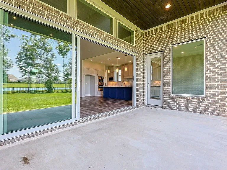 10334 Fountain Shore Dr — Photo 41