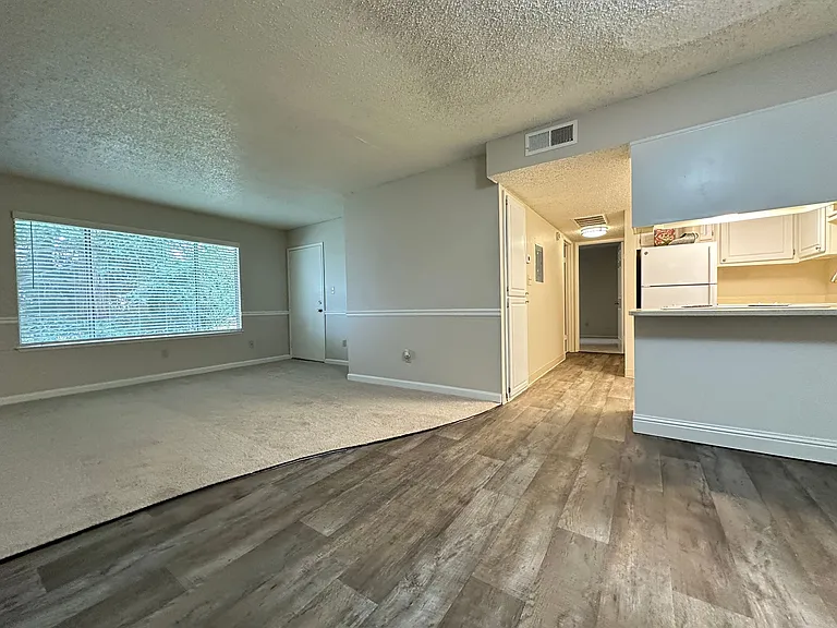 Northridge Terrace Apartments at 4900-4948 Stamas Lane, Fair Oaks California — Photo 7