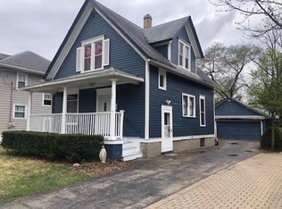 26 Monroe St, Elgin, IL 60123