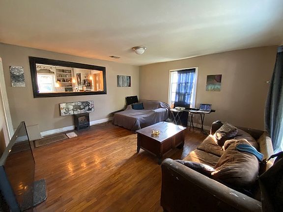 2nd image of 2309 College Dr