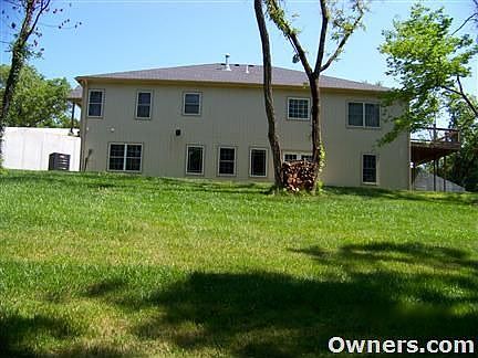 HUGE yard wrapped with BIG trees! (N side)